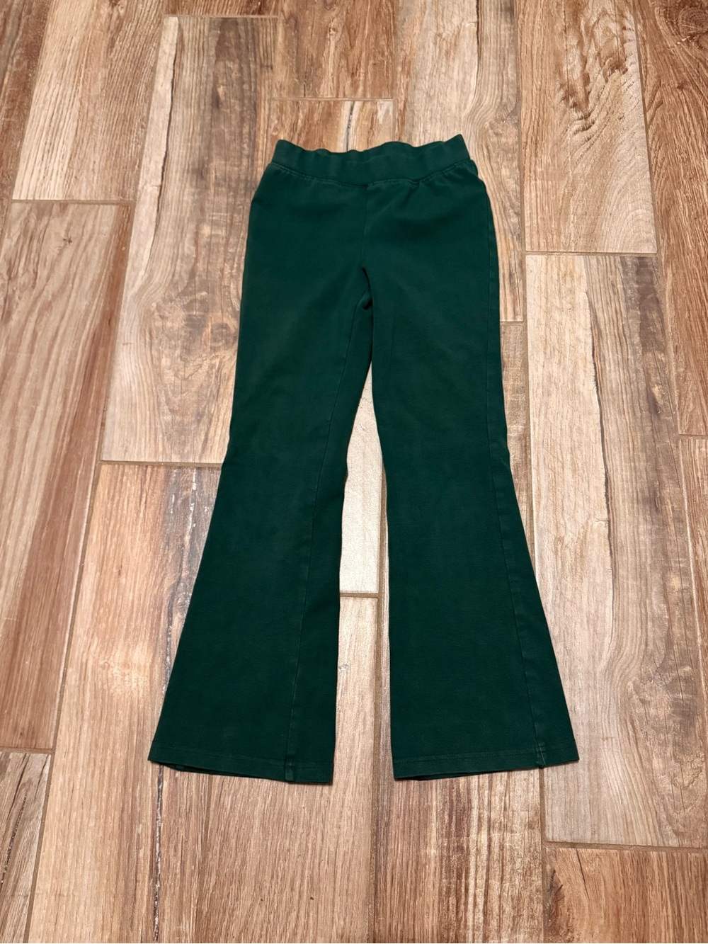 Hanna Andersson Green Flare Leggings